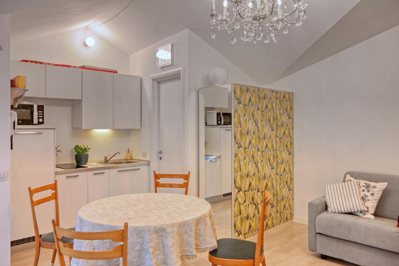 Il Conventino Di Castello Appartement Lecco Buitenkant foto